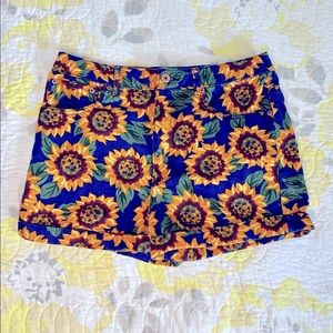 🌻Forever 21🌻 Denim Sunflower Print Shorts